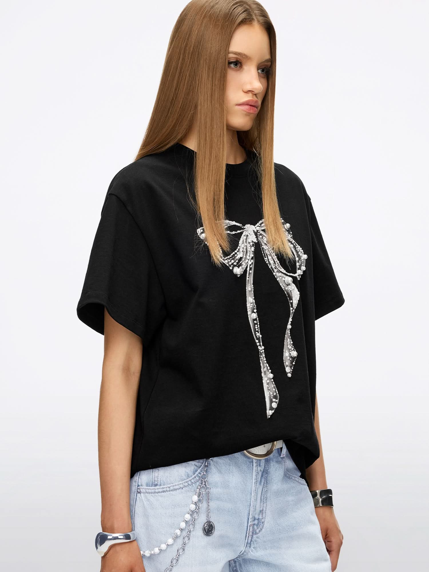 Beaded Bow T-shirt - Image 3
