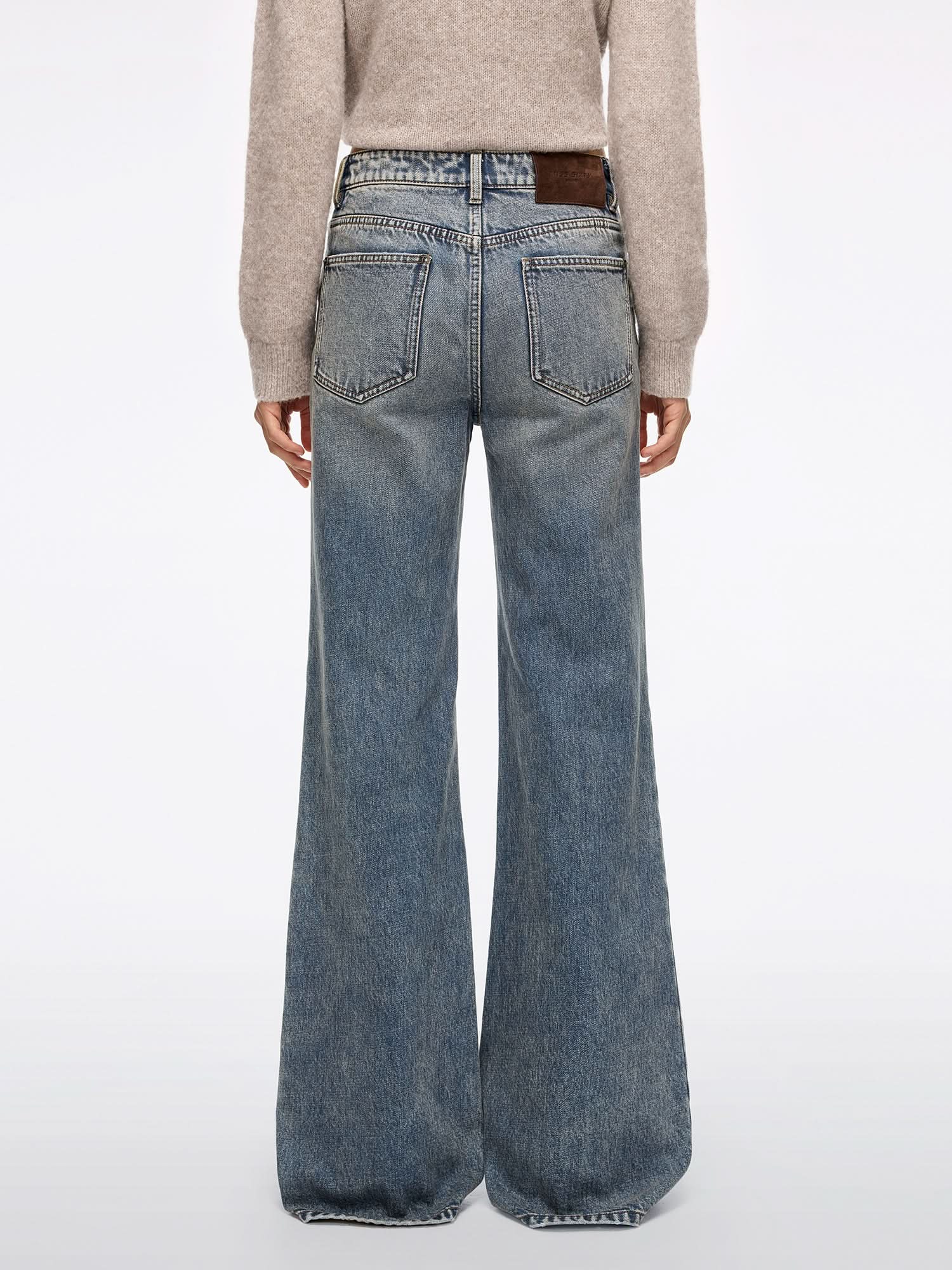 Beaded Flared Jeans - Image 3