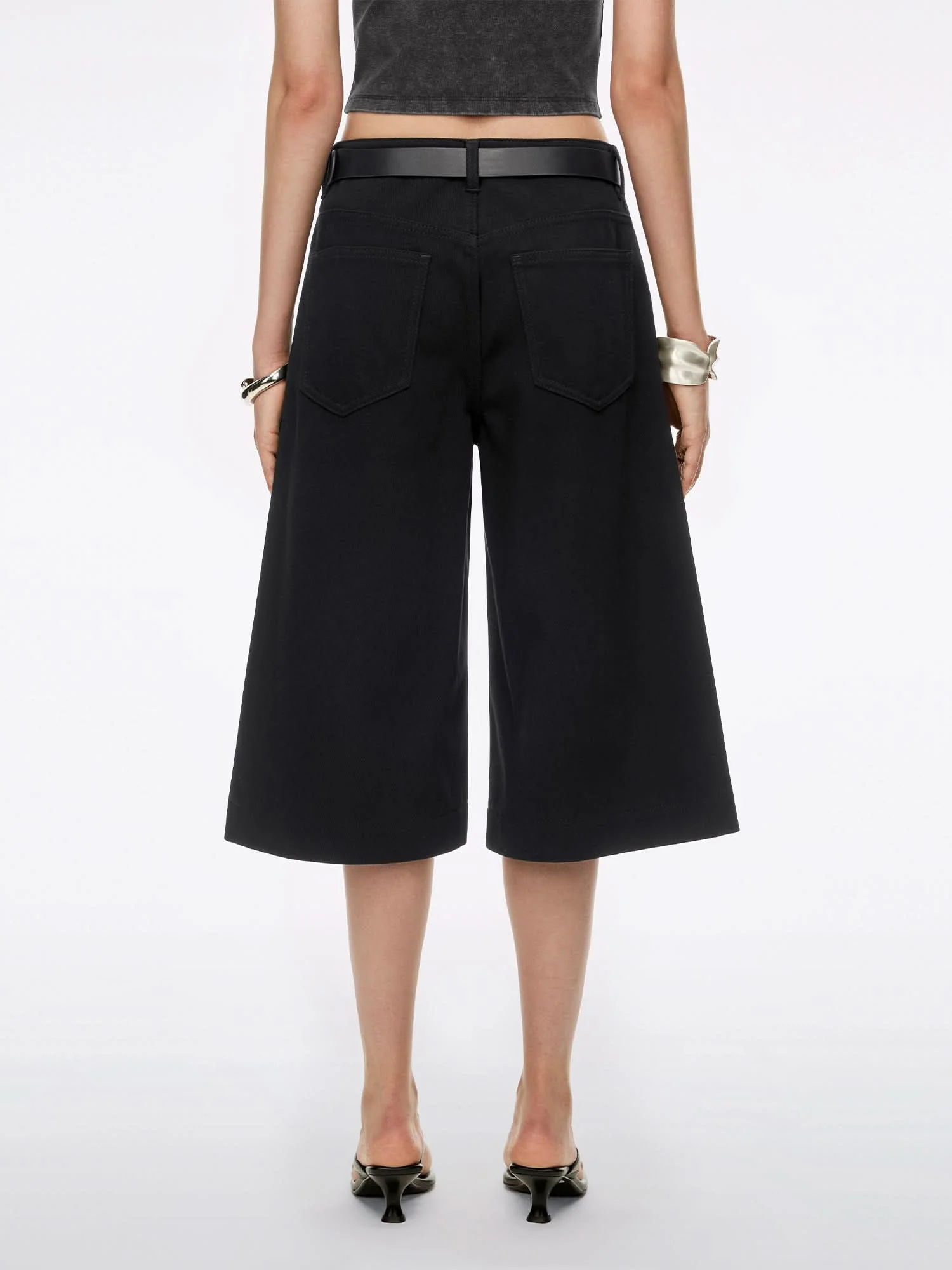 Bermuda Shorts with Belt - Image 8