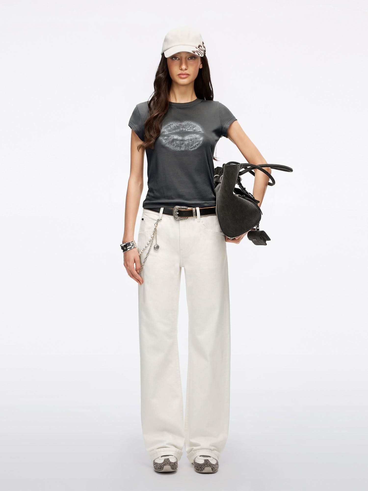 Lip-Print T-Shirt - Image 9