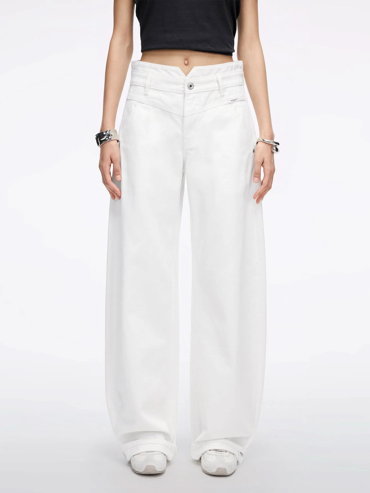 Loose-Fit Jeans-ALICE