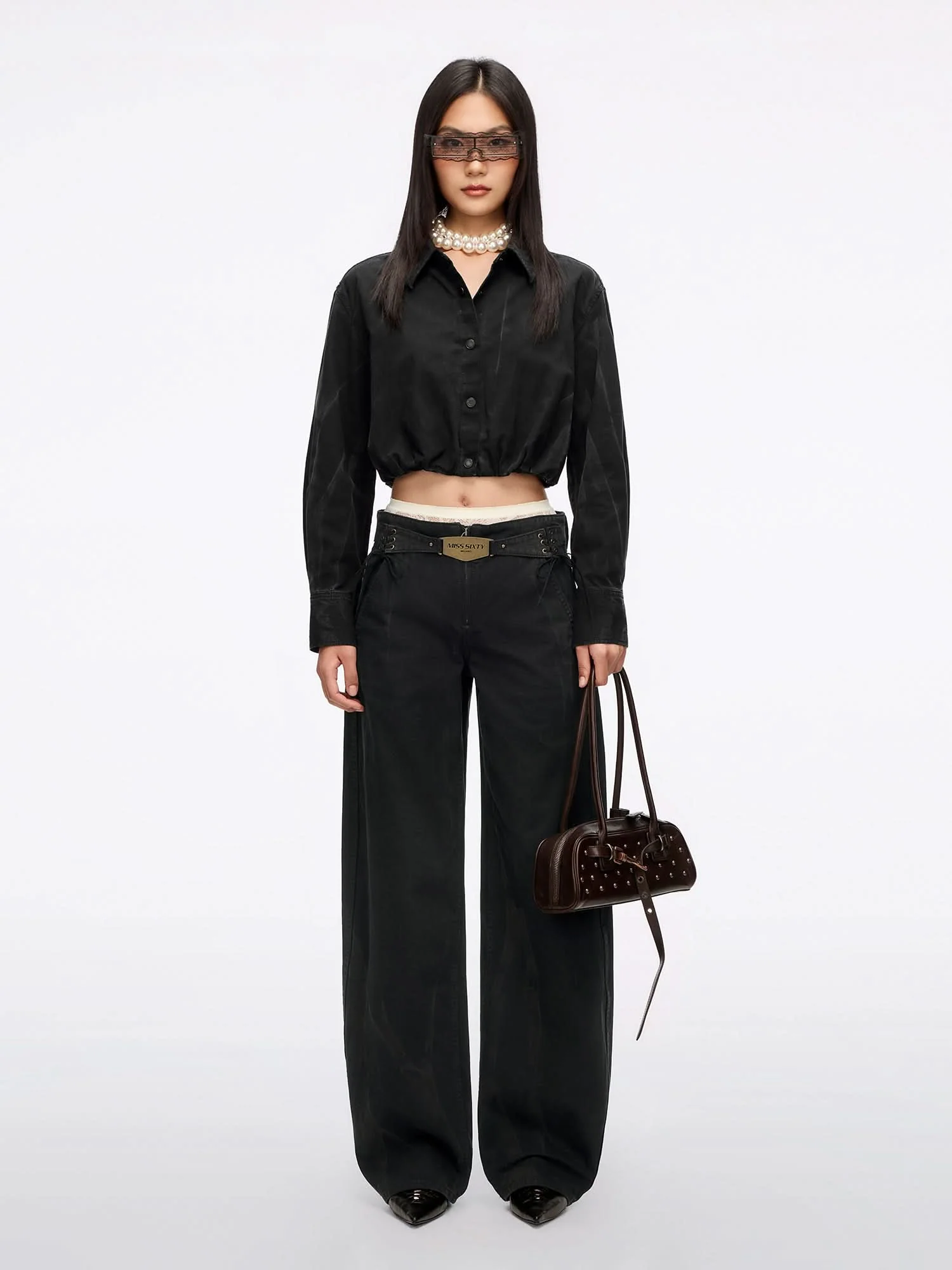 Metal-Plate Curved-Cut Jeans - Image 2