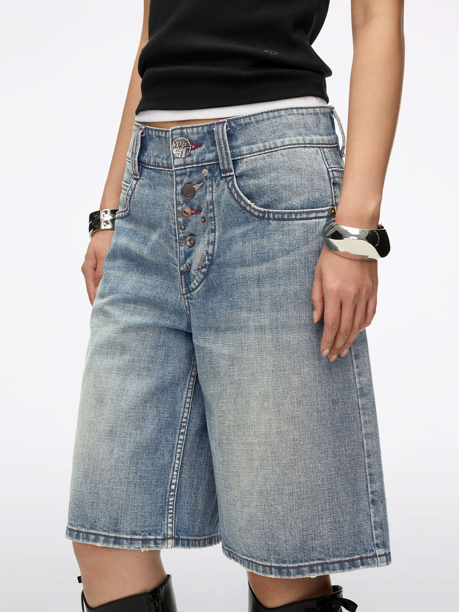 Multi-Button Denim Shorts - Image 4