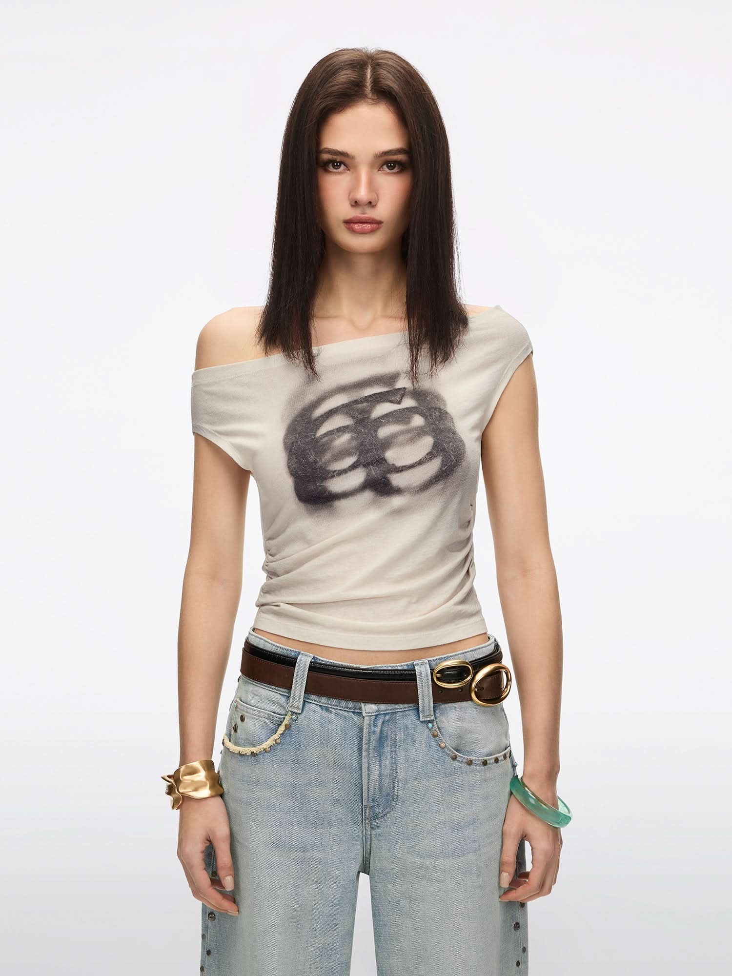 Off-Shoulder Logo-Detail T-Shirt - Image 6