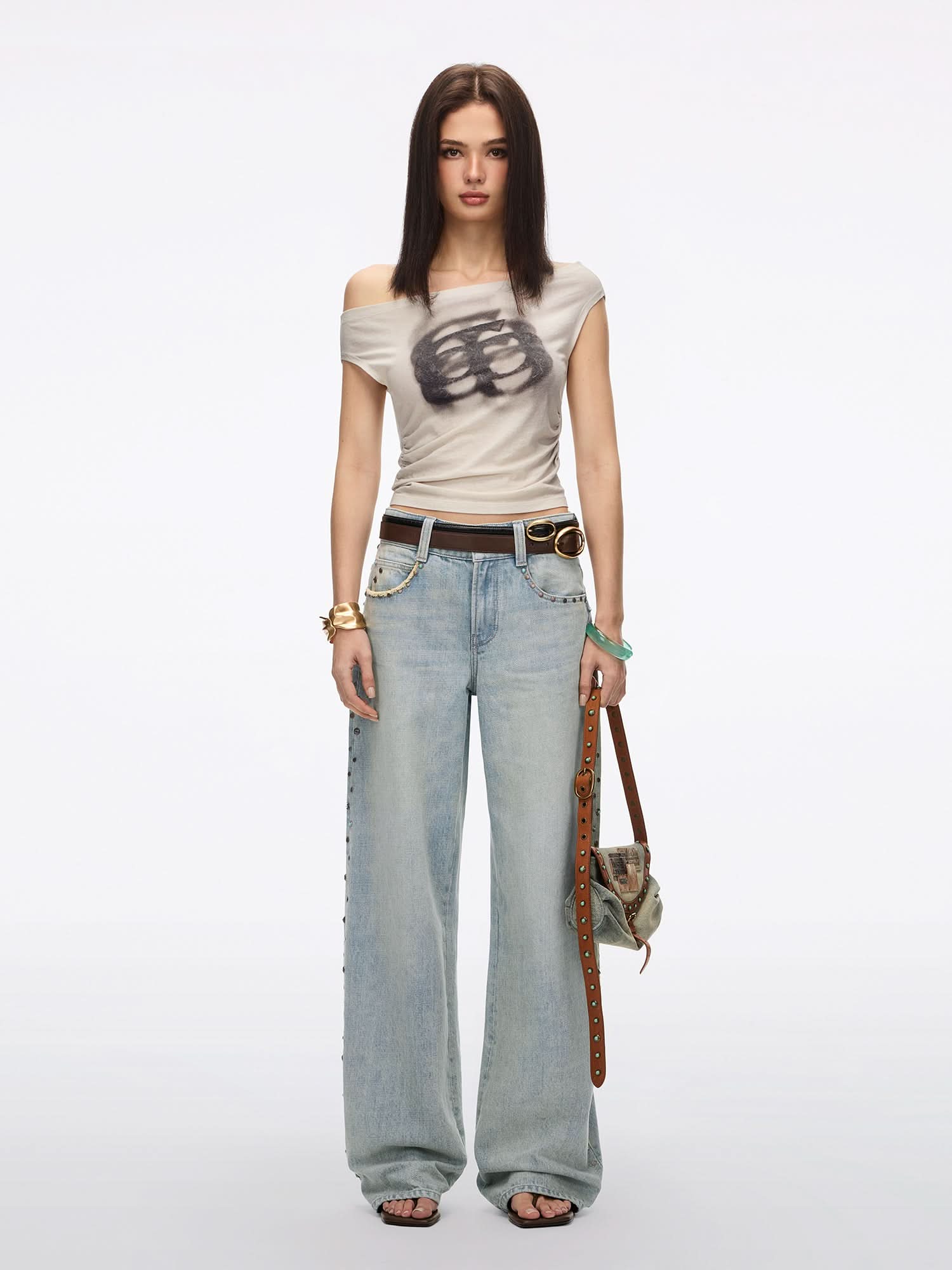 Off-Shoulder Logo-Detail T-Shirt - Image 9