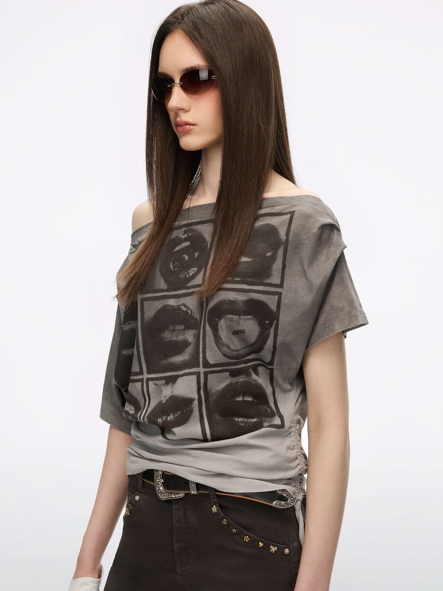 Off-Shoulder T-Shirt - Image 3