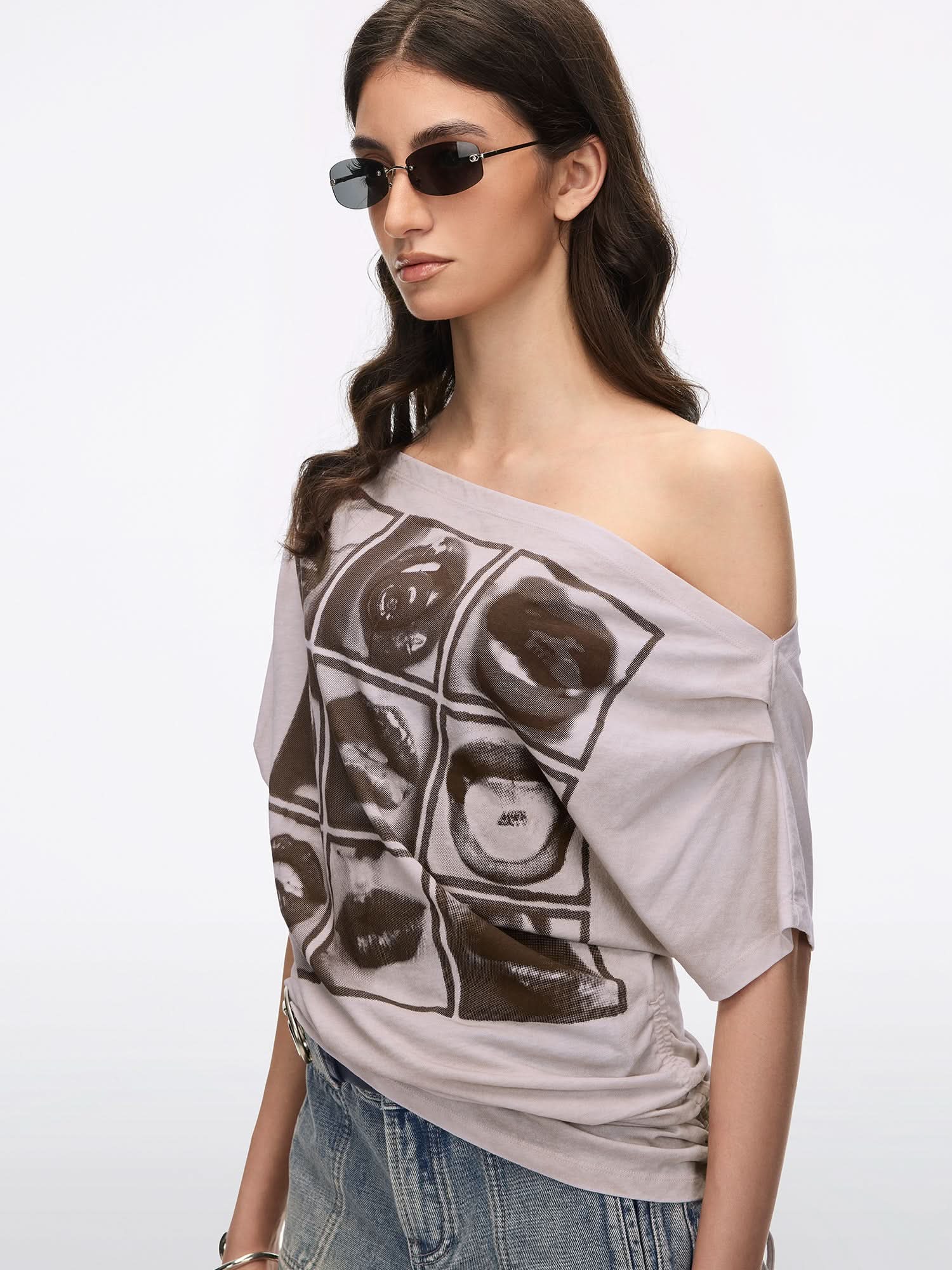 Off-Shoulder T-Shirt - Image 8