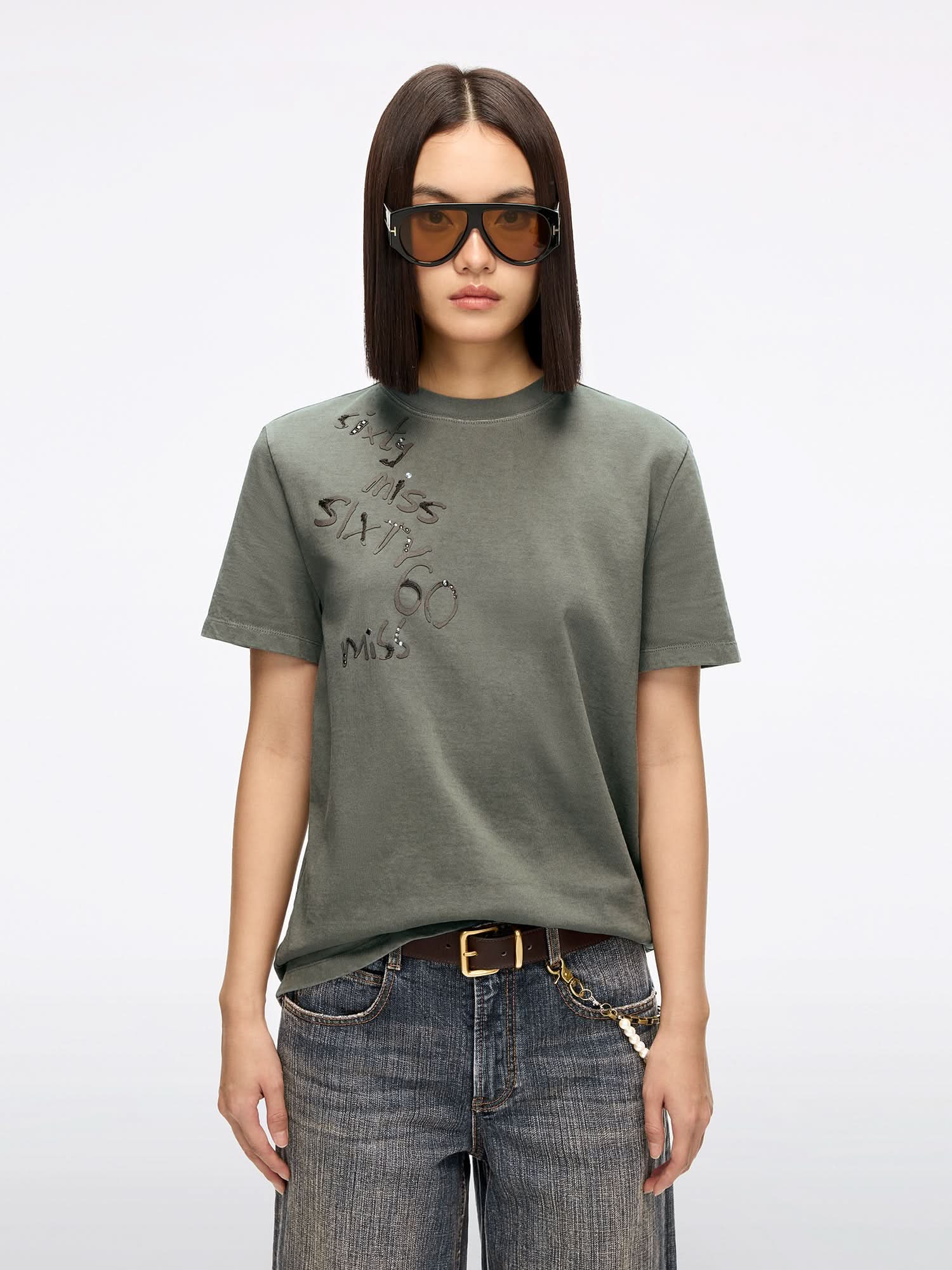 Rhinestone Embroidered T-Shirt - Image 6