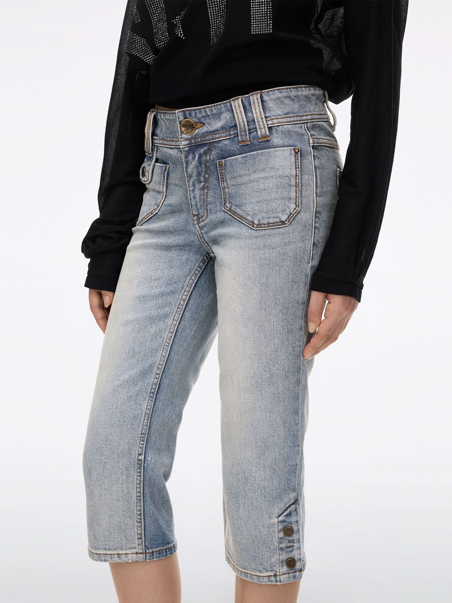 Skinny Capri Jeans - Image 4