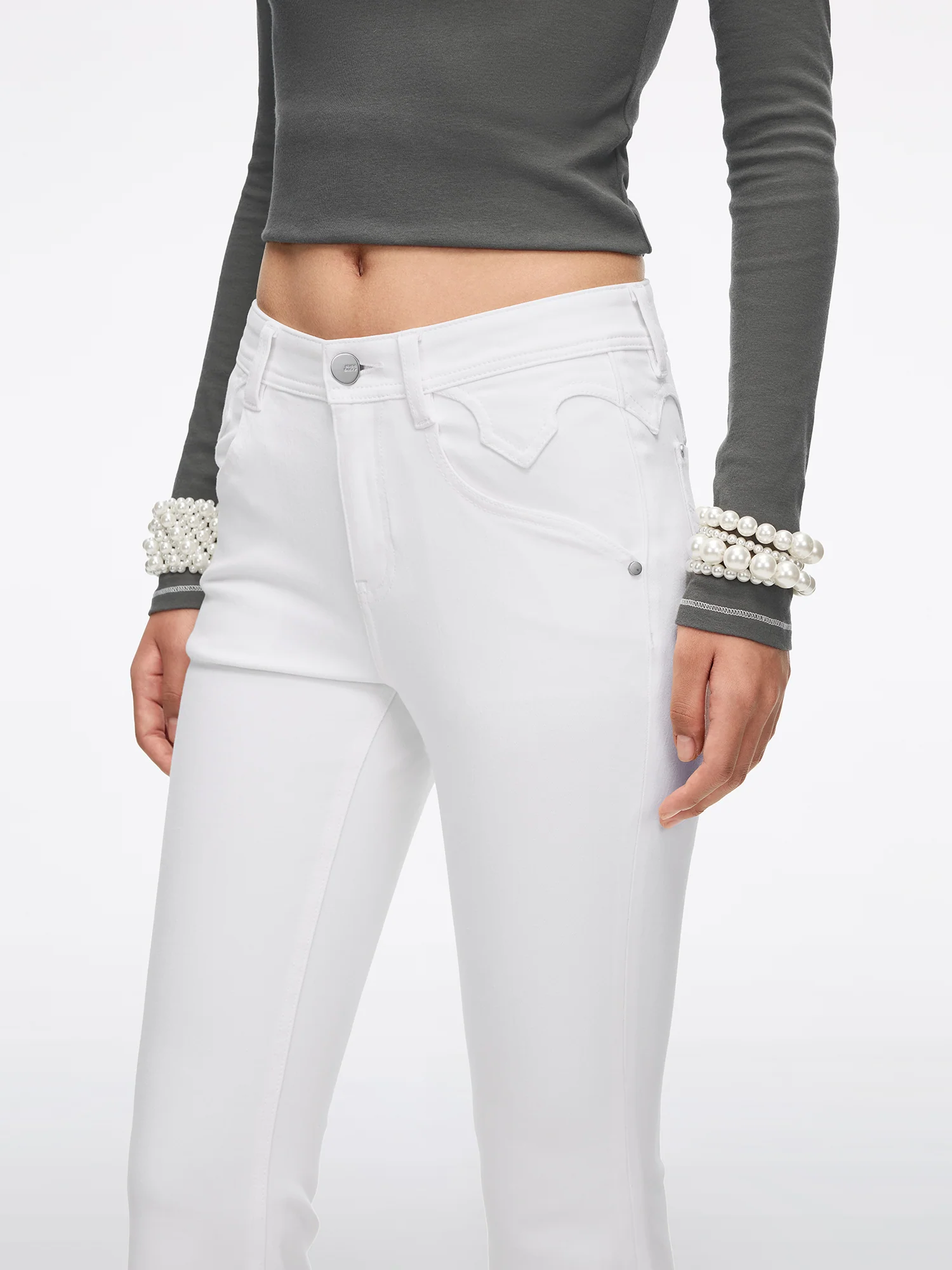 Slim-Fit Flared Jeans-BELLA - Image 4