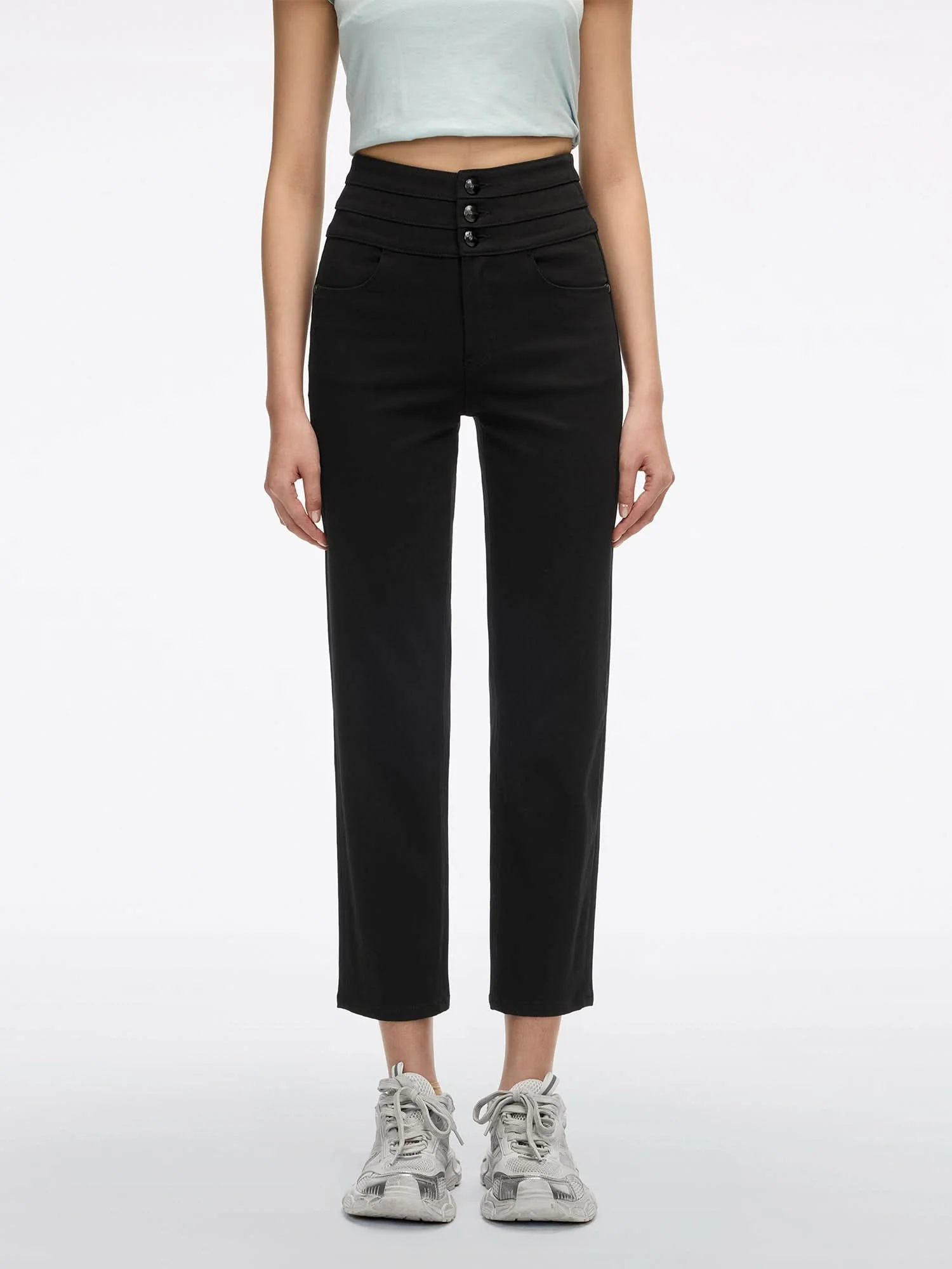 Straight-Fit Jeans