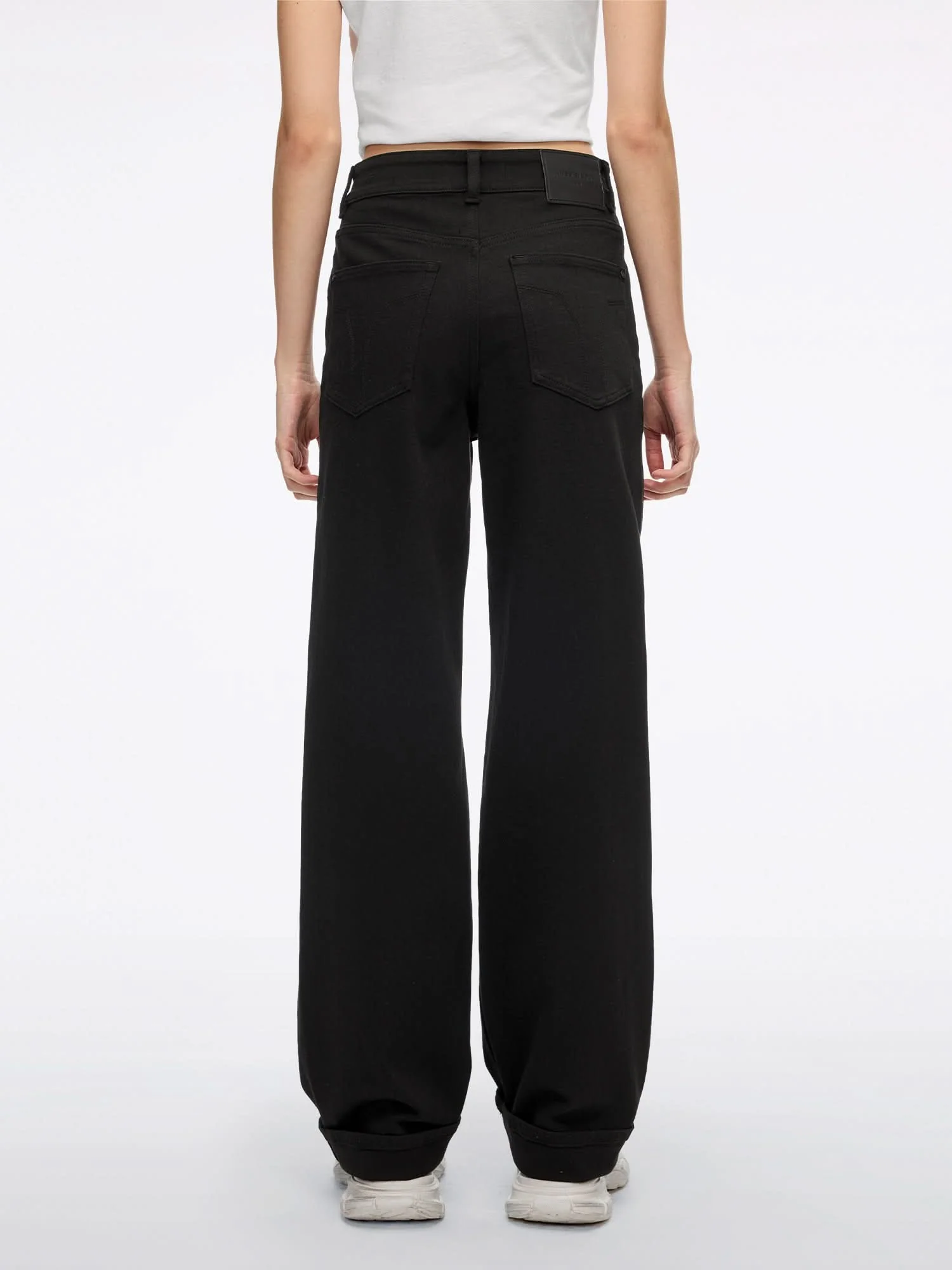 Straight-Fit Jeans - Image 3
