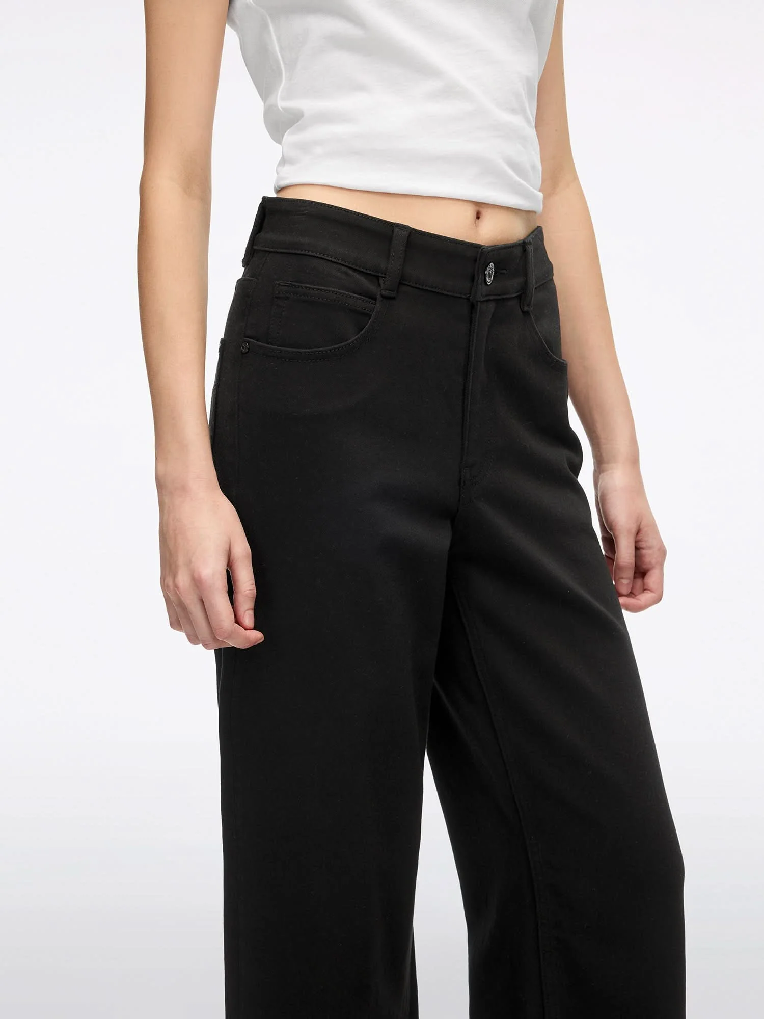 Straight-Fit Jeans - Image 4
