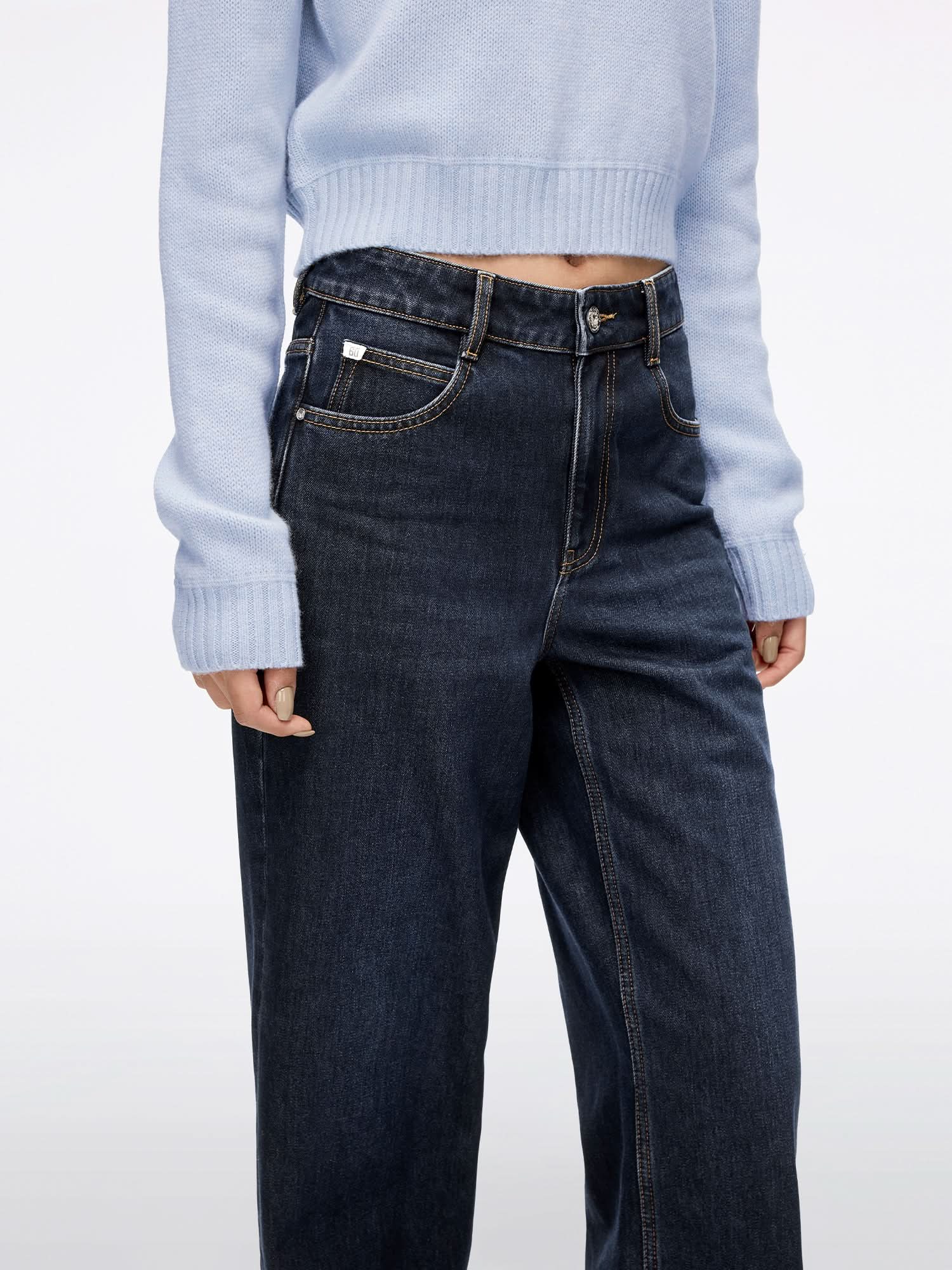 Straight-Fit Jeans - Image 4