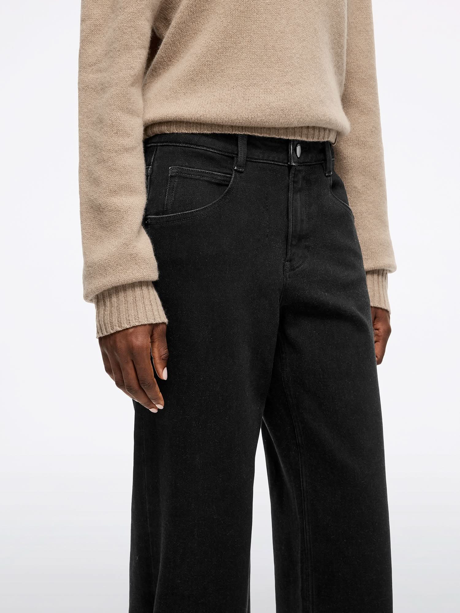 Straight-Leg Jeans - Image 4
