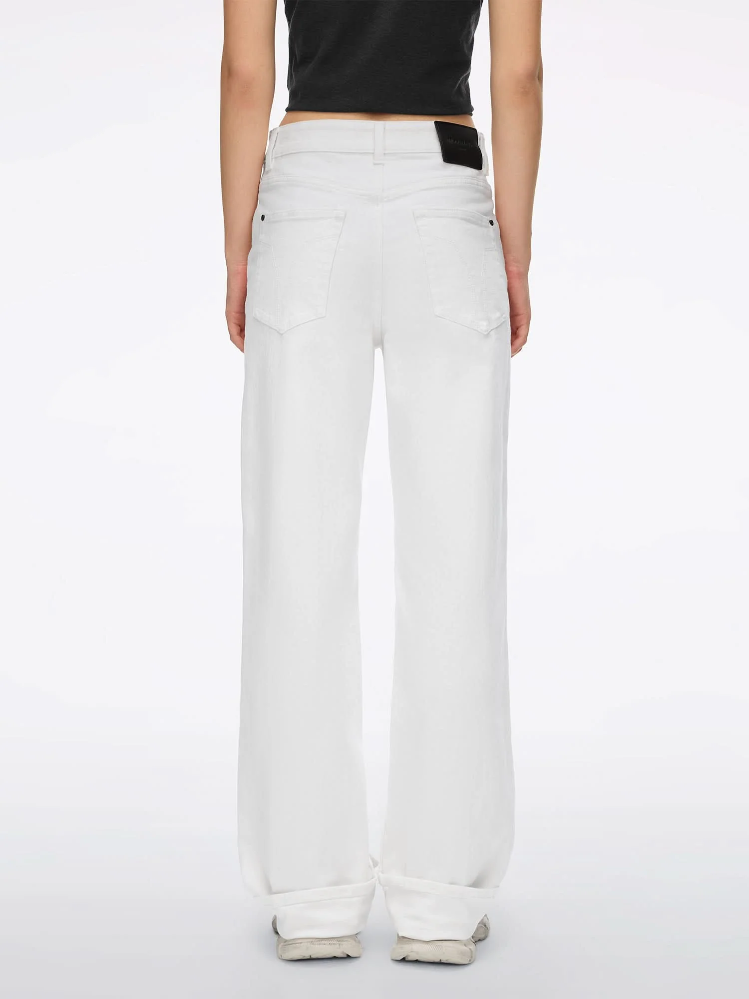 Straight-Leg Jeans - Image 3