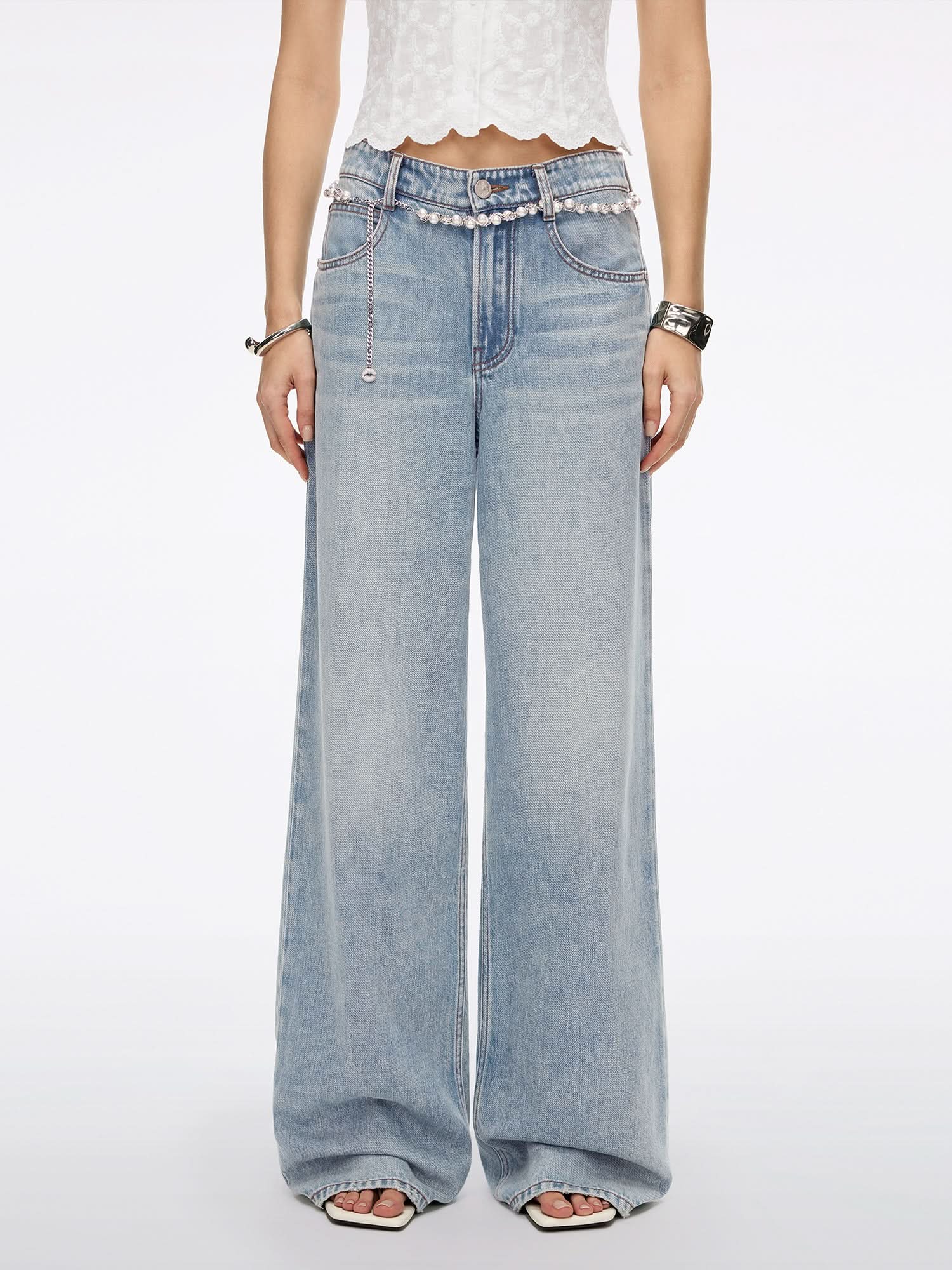 Straight-Leg Jeans with Chain Belt